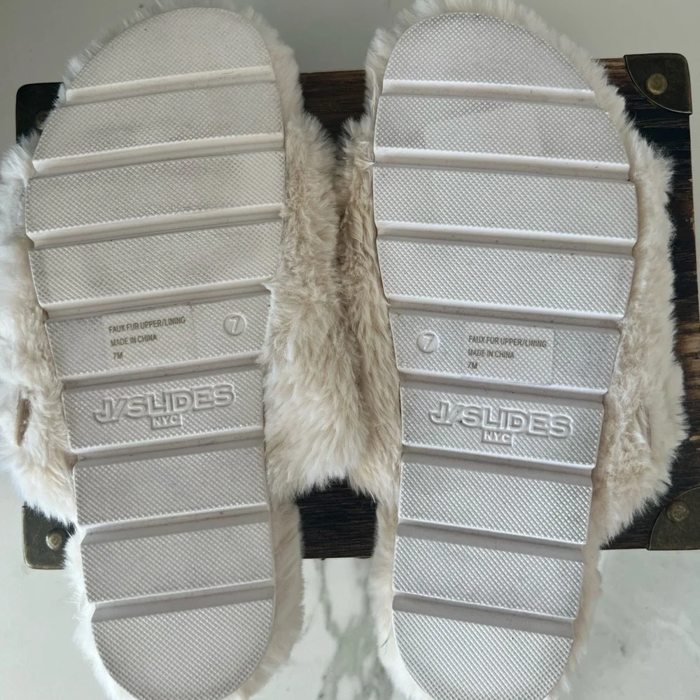 J/Slides Urban Sport J Slides Babee Faux Fur in Cream - Picture 8 of 8